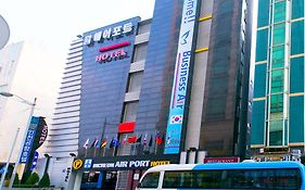 Airport Hotel